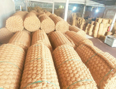 NHÀ MÁY THẢM XƠ DỪA TẠI BẾN TRE